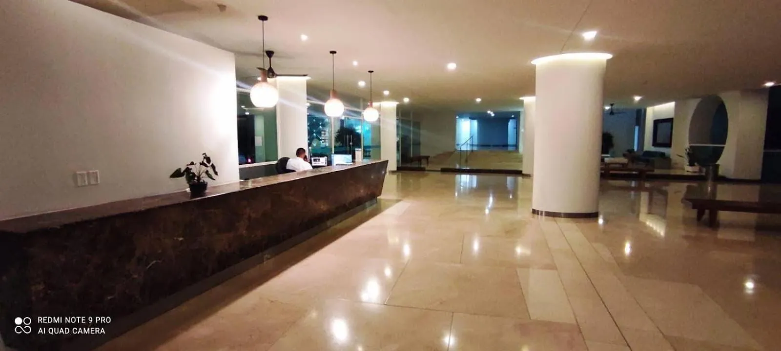 Vista Directa Al Mar Con Amplia Terraza Y 3 Habitaciones Cartagena
